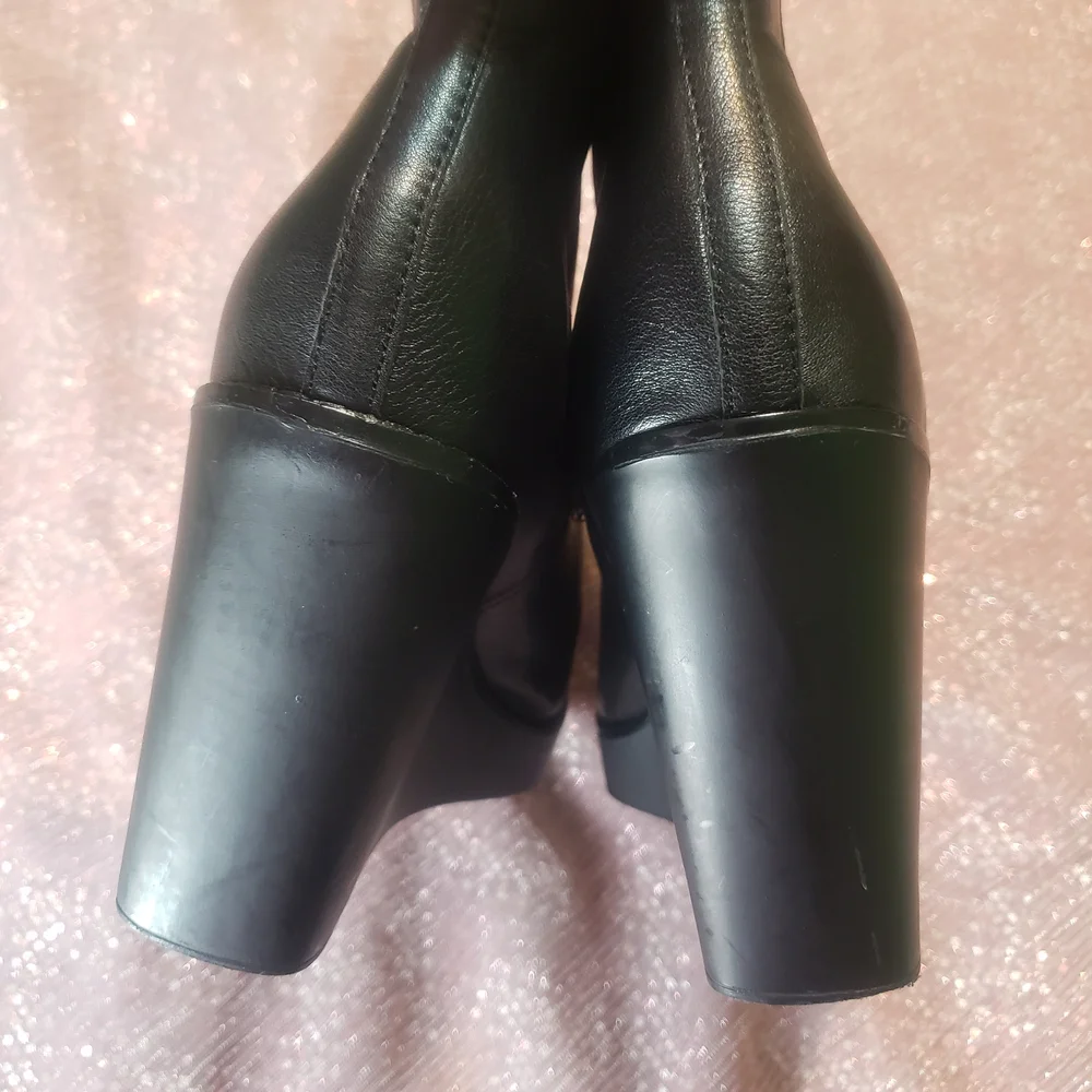 Aldo Size 7 Black Leather Wedge Boots - Picture 3 of 7